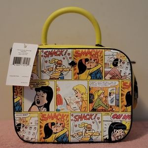 Kate spade archie comics camera crossbody YELLOW